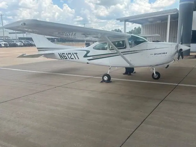 1982 Cessna TR182RG Skylane