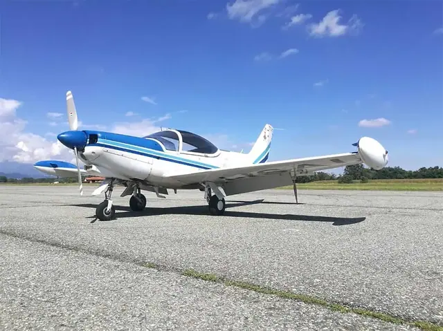 1992 Siai Marchetti SF260