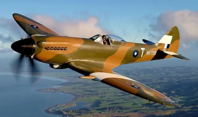 Supermarine Spitfire Mkxiv