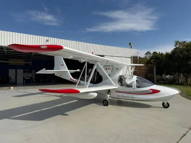 Edra / Scoda Super Petrel 2013