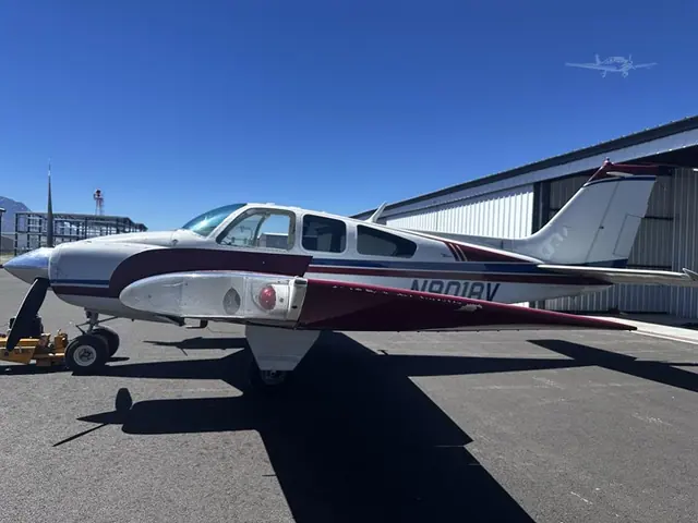 1969 Beechcraft B55 Baron