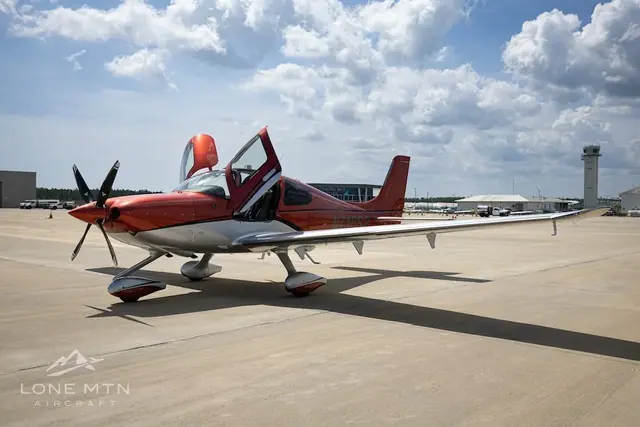 2017 Cirrus SR22T G6 GTS