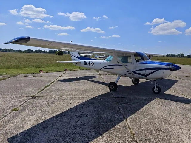 1978 Cessna 152 GI275