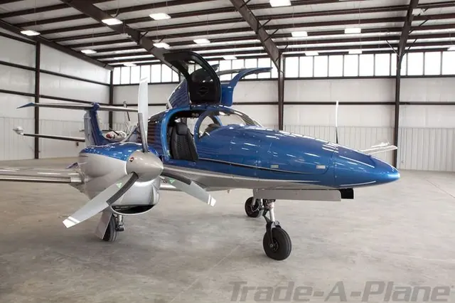 2025 Diamond DA62