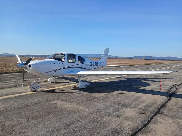 2011 Cirrus SR20 Perspective