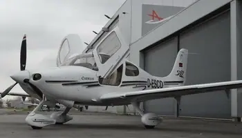 2004 Cirrus SR22
