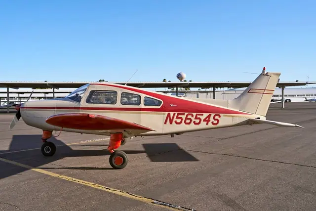 1966 Beechcraft A23-24 musketeer super iii