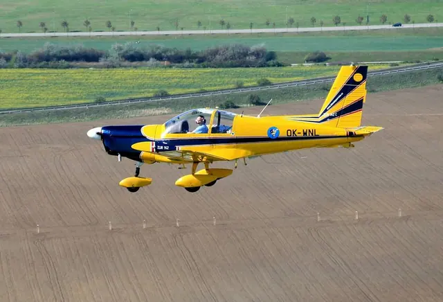 1991 Zlin Z-142 C
