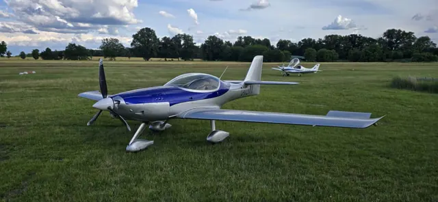 2004 Impulse Aircraft D100