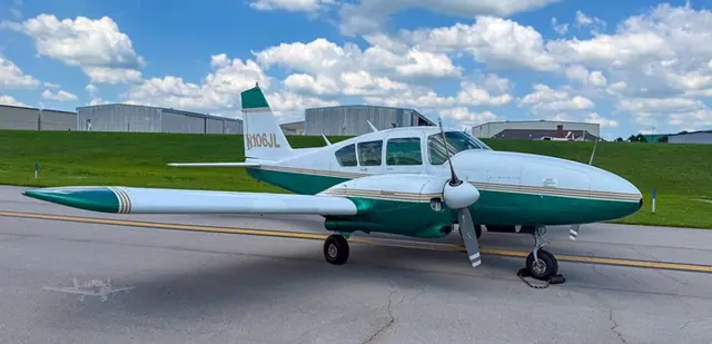 1963 Piper Aztec