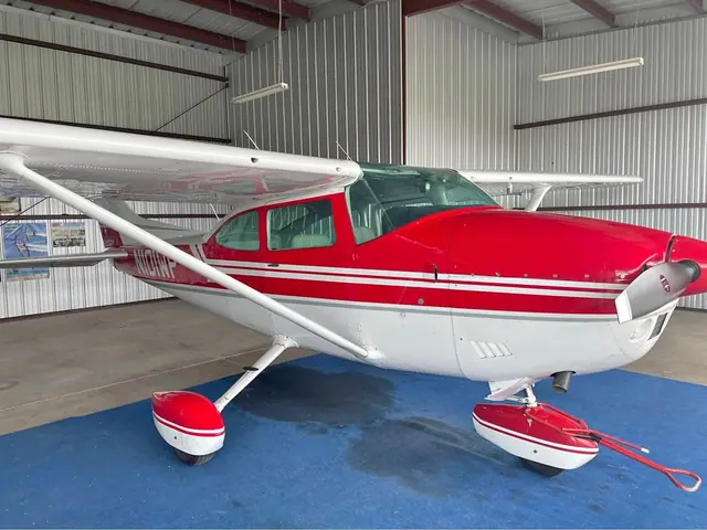 1975 Cessna Skylane