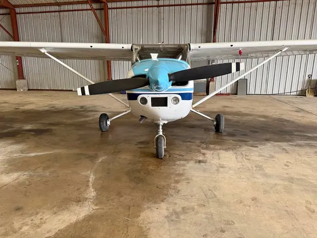 Cessna 1976 182P