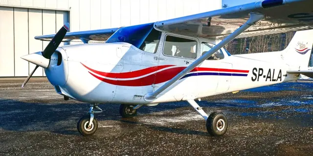1999 Cessna 172S Skyhawk