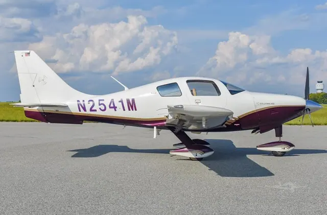2004 Columbia 400 (N2541M)