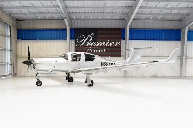 2023 Diamond DA50 RG