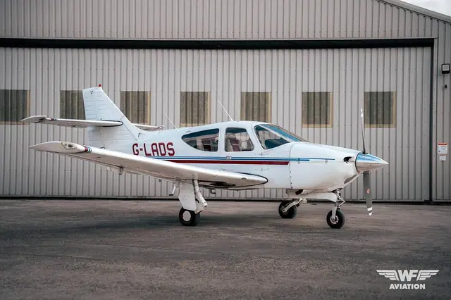 1977 Commander 114