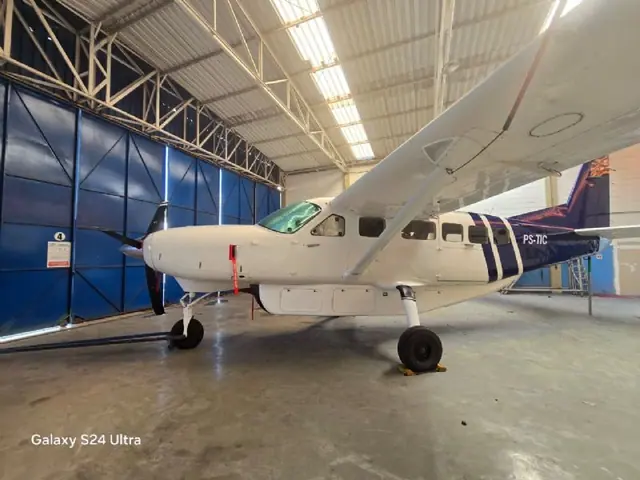Cessna Caravan 208 1985