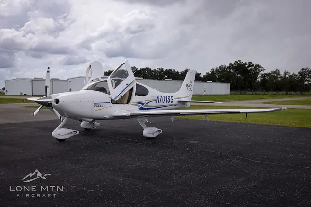 2004 Cirrus SR22-G2 GTS