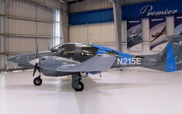 2021 Diamond DA62