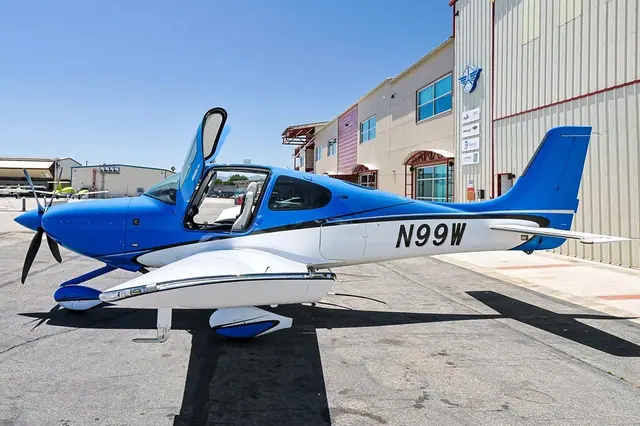 2024 Cirrus SR22T - G7 GTS (N99W)