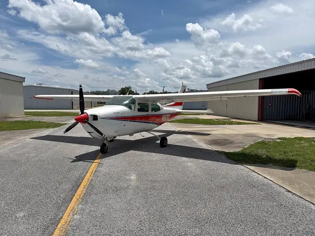 1971 Cessna 210k