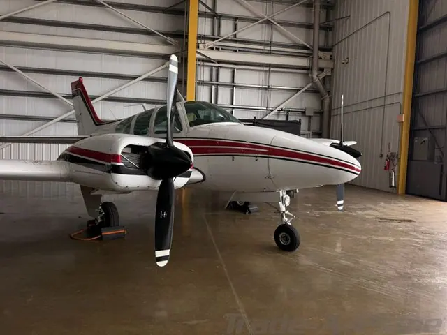 1964 Beechcraft B55 Baron