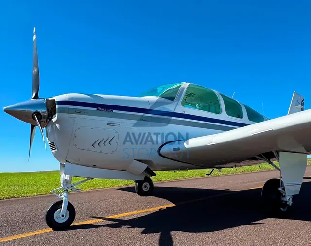 1992 Beechcraft Bonanza F33A 1993