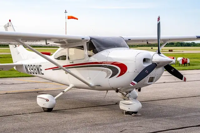 2000 Cessna 182S Skylane