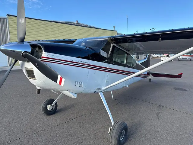 1967 Cessna 180 Skywagon (P-Ponk 470-50 engine)