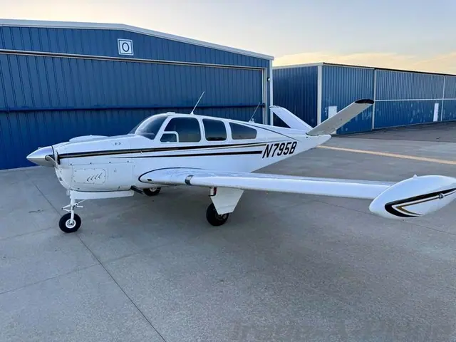 1948 Beechcraft A35 Bonanza