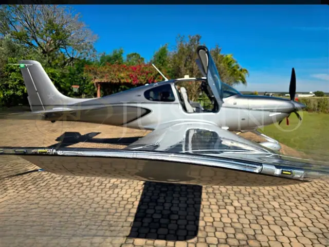 Cirrus SR22 G6 Platinum 2021