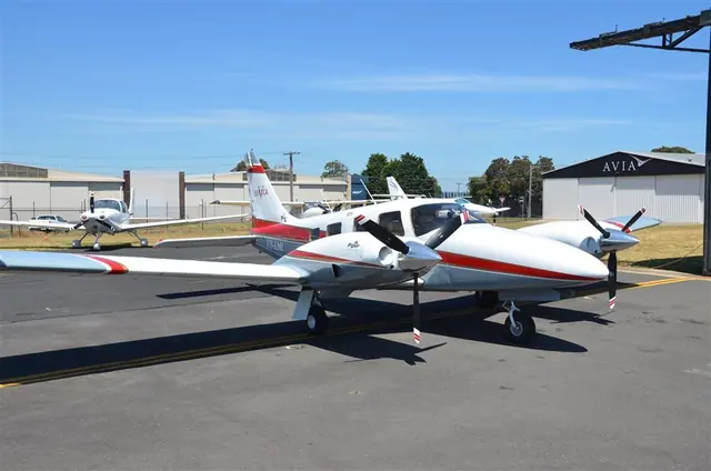 1997 Piper Seneca V
