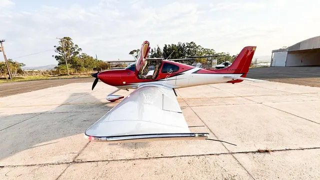 Cirrus SR22 G6 GTS 2022