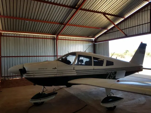 1964 Piper Cherokee PA28-235