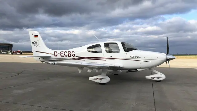 2005 Cirrus SR20 G2