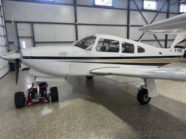 1981 Piper Arrow IV