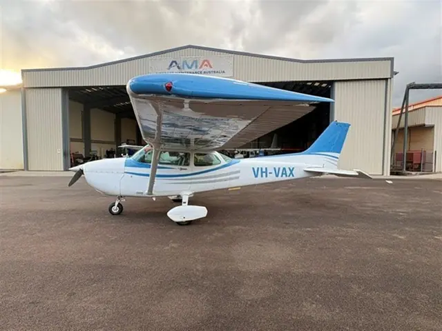 1981 Cessna 172 P - Price Drop