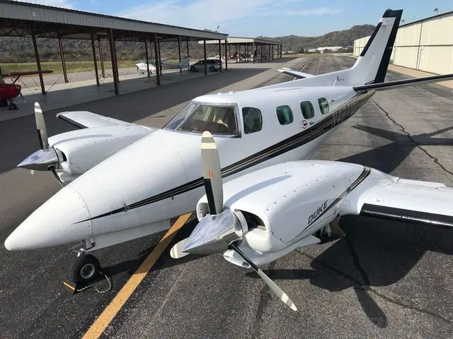1976 Beechcraft B60 Duke