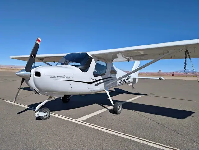 2011 Cessna 162 Skycatcher