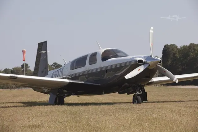 2002 Mooney M20R OVATION2