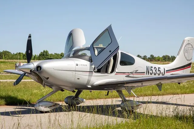 2011 Cirrus SR22-G3 Turbo (N535J)