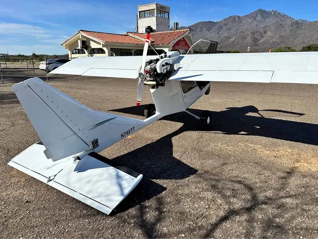 Titan Ultralight Aircraft – Tandem Seating, Ballistic Parachute, Hangared in Nogales, AZ.