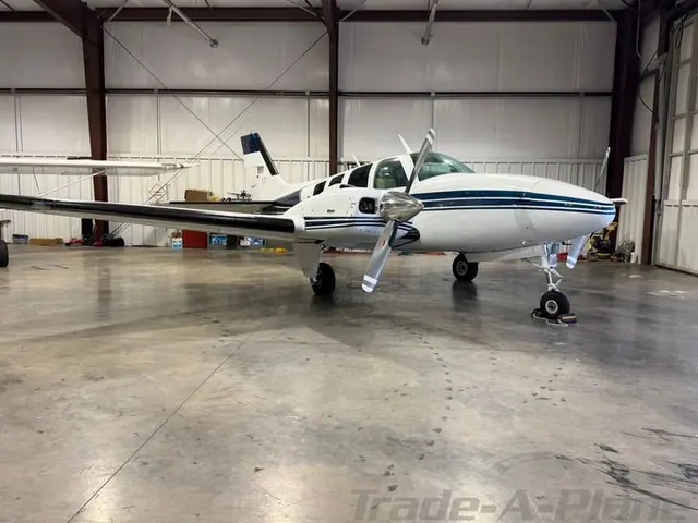 1981 Beechcraft B58 Baron
