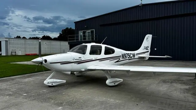 2002 Cirrus SR22