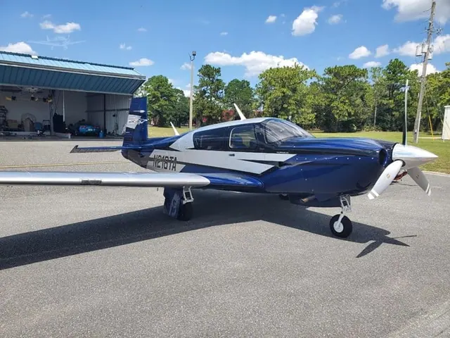 2019 Mooney Acclaim Ultra