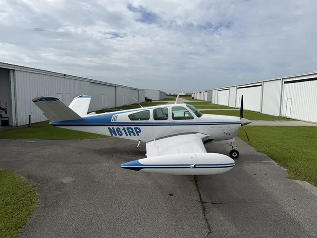 1962 Beechcraft P35 Bonanza