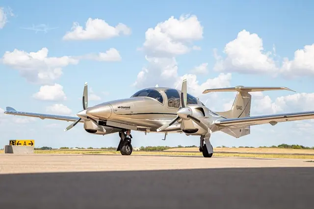 2017 Diamond DA62