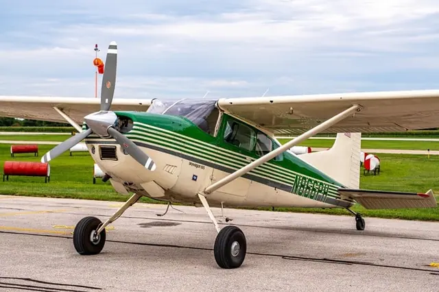 1977 Cessna A185F