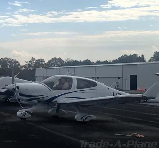 2020 Diamond DA40 NG (N338WB)