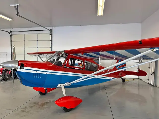 1980 American Champion Aircraft Super Decathlon Low Hours